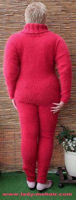 normal_angora_catsuit_rot_1
