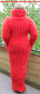 normal_mohair_dress_kleid_hot_red_rbbed_1
