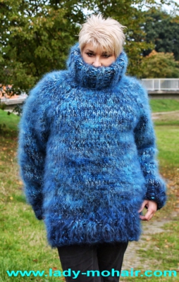 mohair_sweater_big_blue_mix_2

